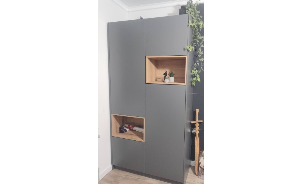 Nyílóajtós gardróbszekrény Doros Dale Antracit/Ewok tölgy 2 ajtó 115,2x52x220 (44900525)