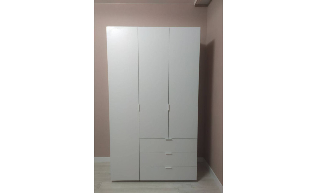 Nyílóajtós gardróbszekrény Doros Gelár Fehér 3 bútorlap 116,2x49,5x203,4 (80397641)