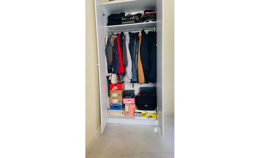 Nyílóajtós gardróbszekrény Doros Promo Fehér 2 bútorlap 90x48x204 (80737070)