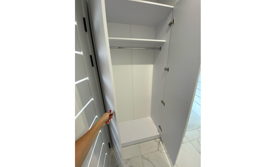 Nyílóajtós gardróbszekrény Doros Promo Fehér 2 bútorlap 90x48x204 (80737070)