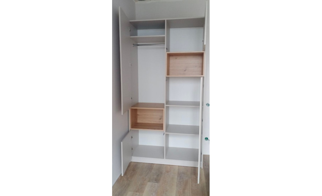 Nyílóajtós gardróbszekrény Doros Dale kasmír/Artizán tölgy 2 ajtó 115,2x52x220 (80737725)